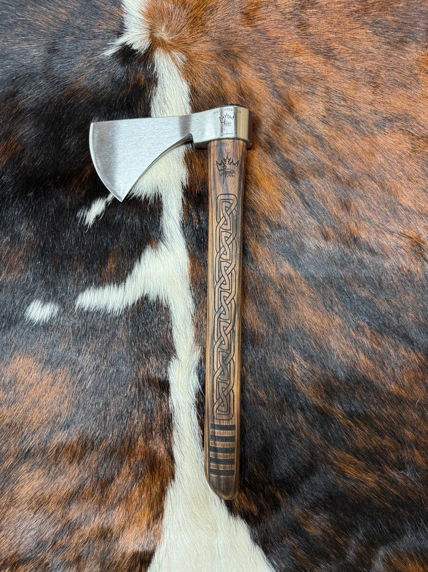 The Frontiersmen Tomahawk