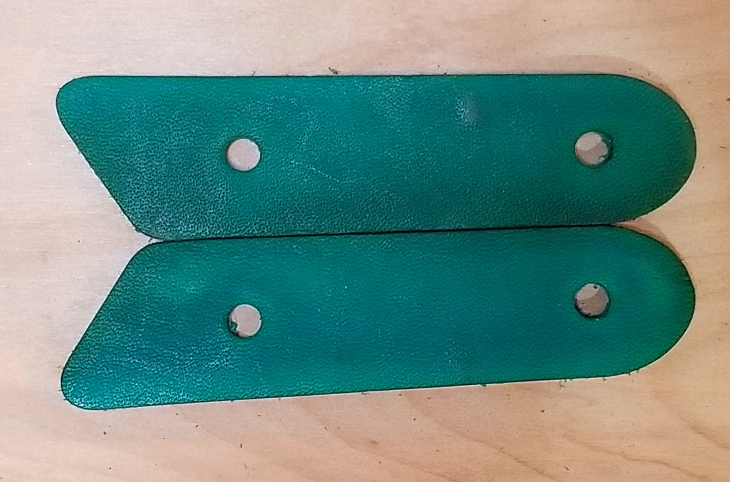 Scales - Model C - Standard Leather
