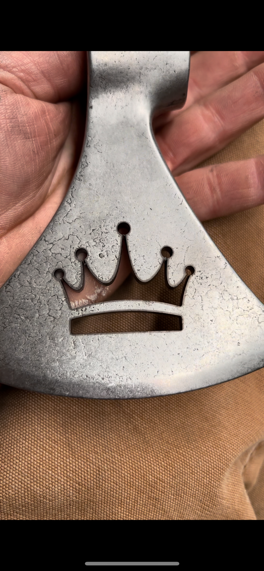 Blade Cut Out-Crown